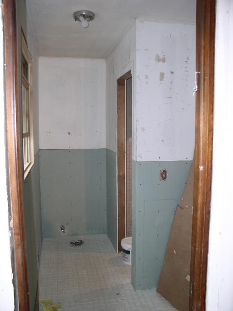 Bathroom Upstairs